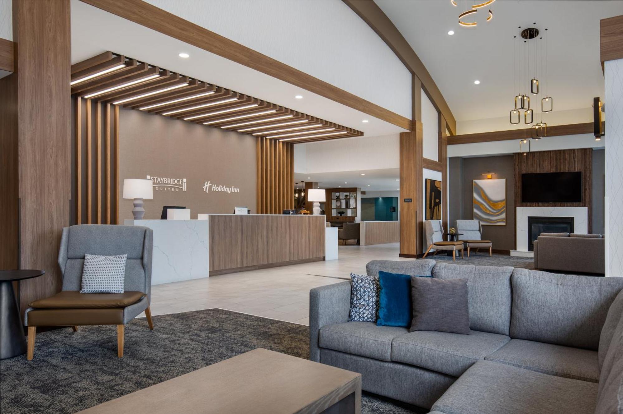 Holiday Inn Hotel & Suites St.Catharines-Niagara By Ihg Sainte-Catherine Exterior foto
