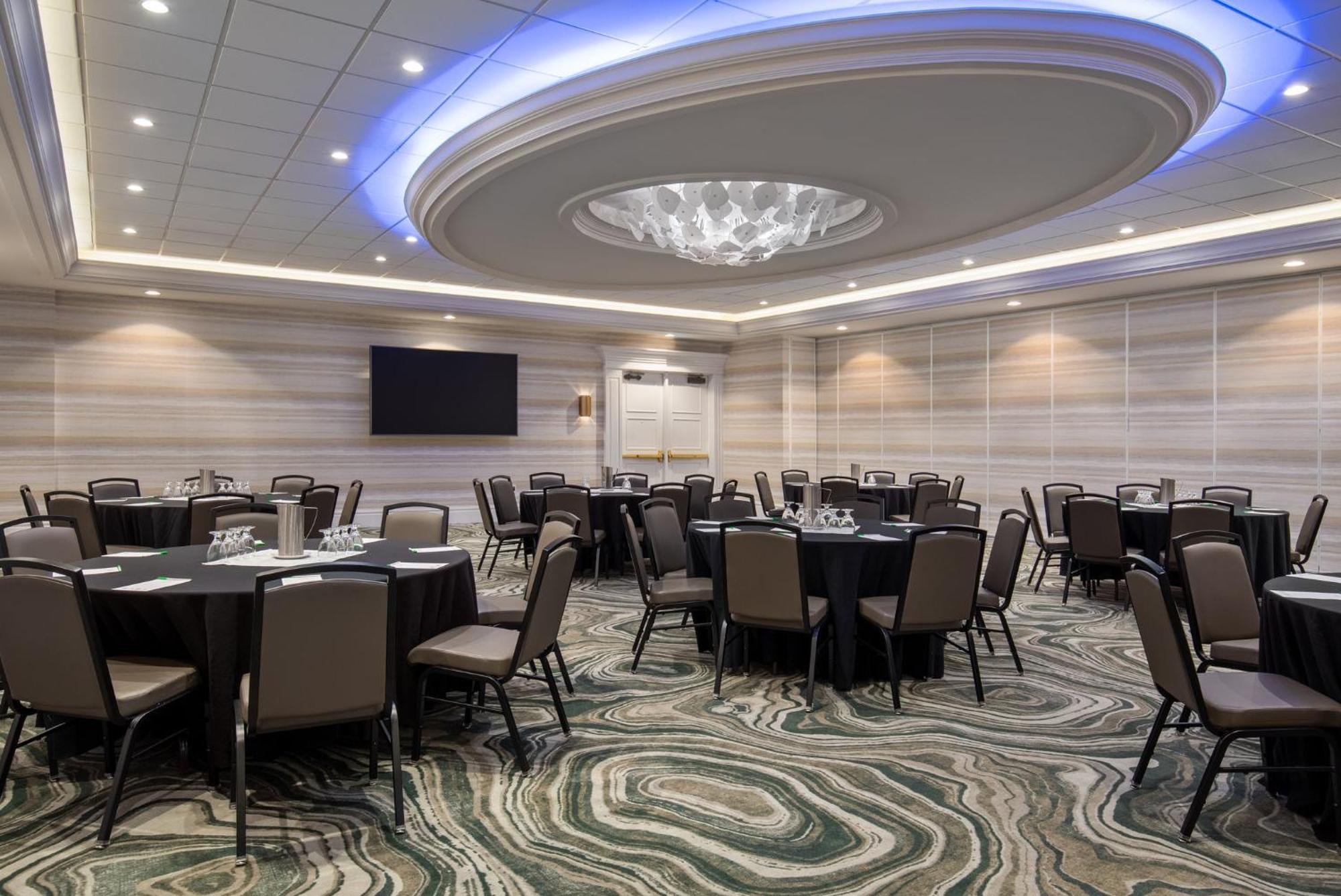 Holiday Inn Hotel & Suites St.Catharines-Niagara By Ihg Sainte-Catherine Exterior foto