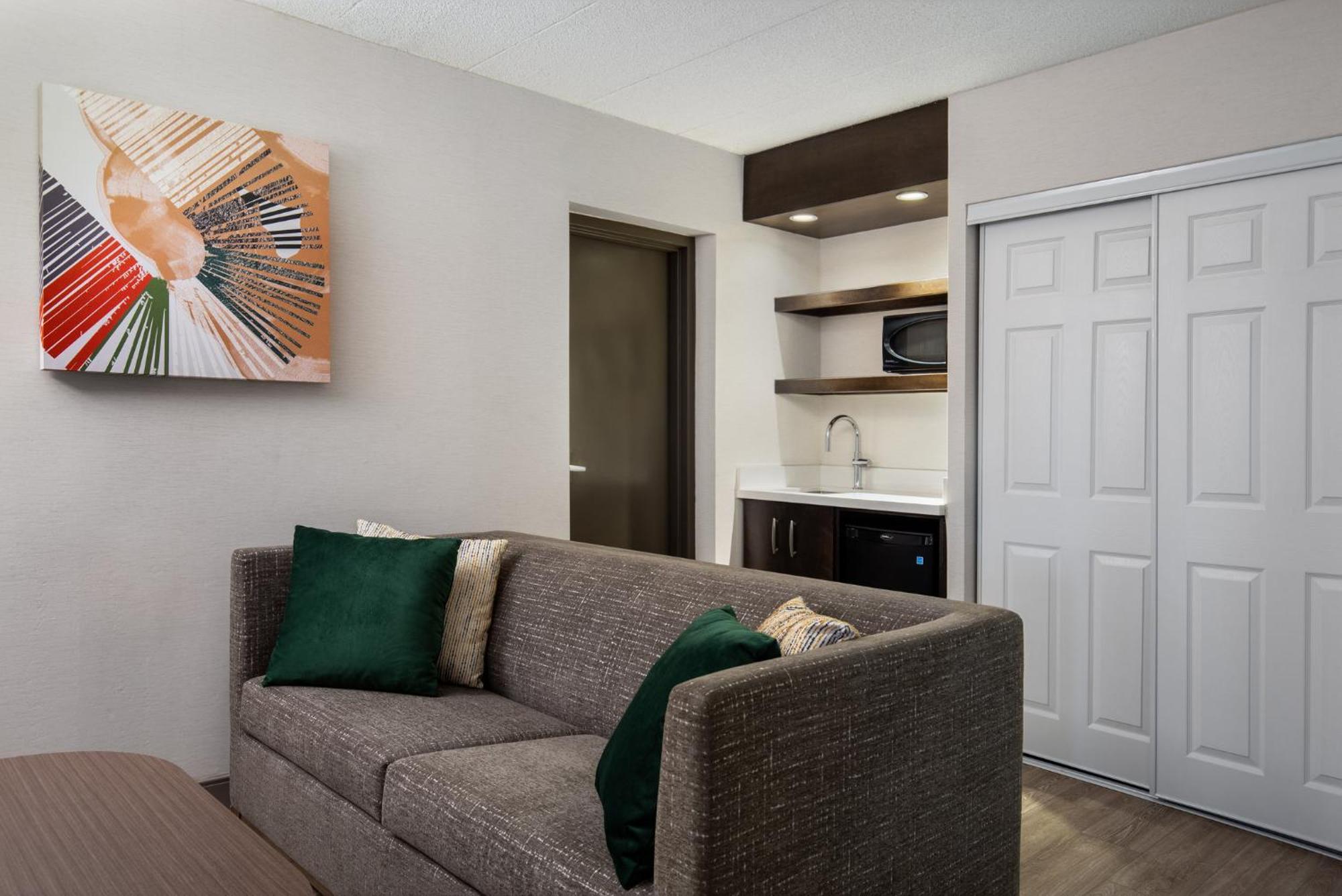 Holiday Inn Hotel & Suites St.Catharines-Niagara By Ihg Sainte-Catherine Exterior foto