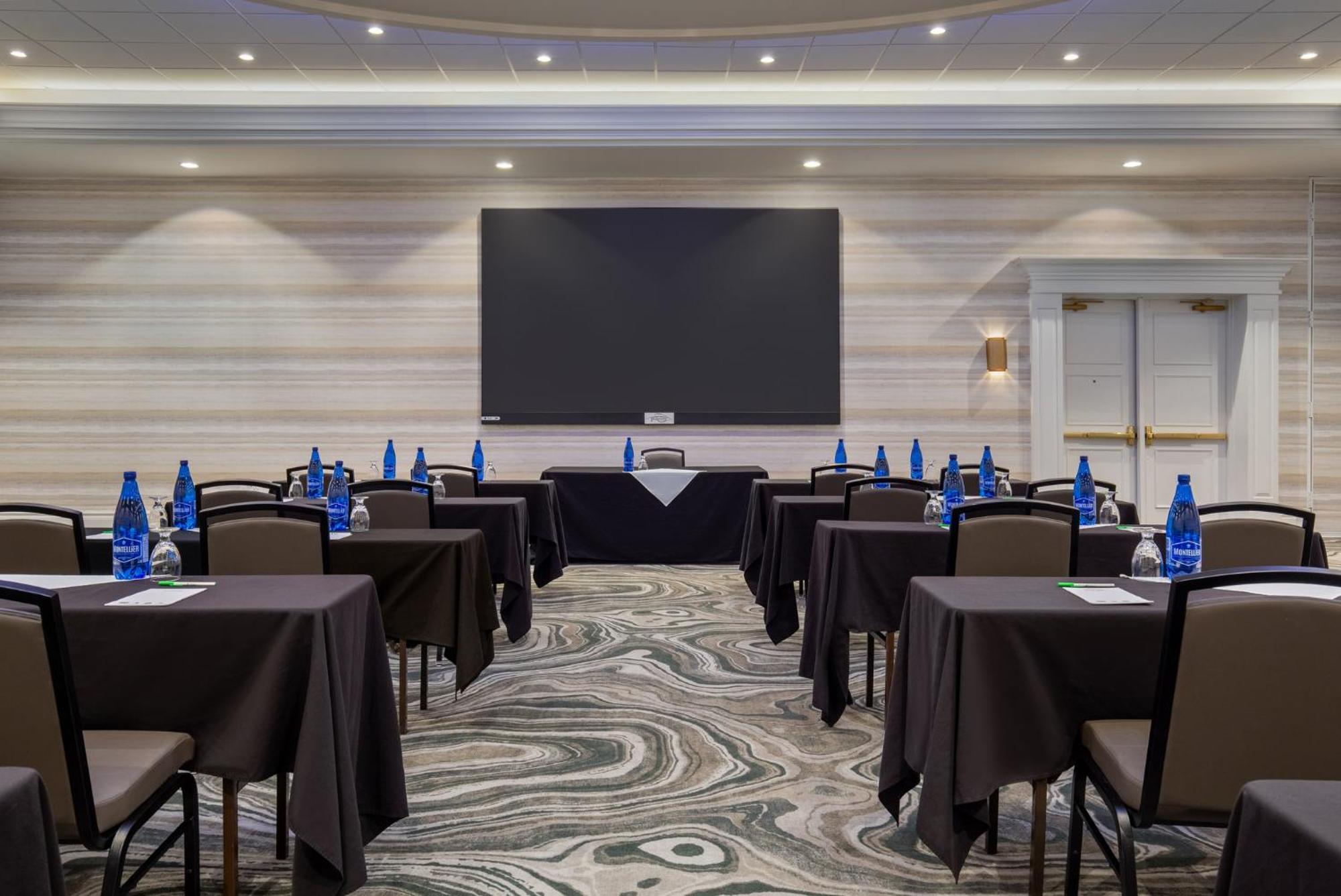 Holiday Inn Hotel & Suites St.Catharines-Niagara By Ihg Sainte-Catherine Exterior foto